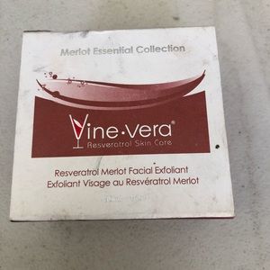 VINE VERA FACIAL EXFOLIANT
